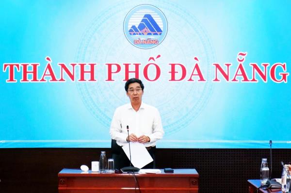 Đấu tranh có trọng tâm, trọng điểm với hàng giả, hàng kém chất lượng