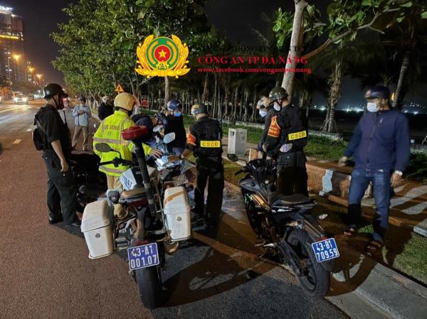 Tấn công mạnh các loại tội phạm và vi phạm pháp luật trên đường phố