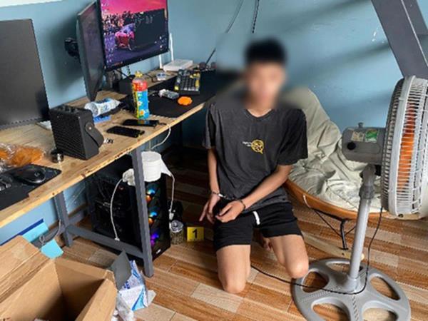 Soi trên mạng bắt tội phạm ma túy