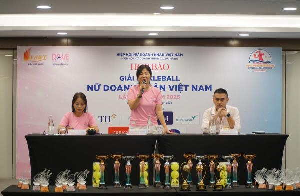 150 nữ doanh nhân dự giải Pickleball tại Đà Nẵng