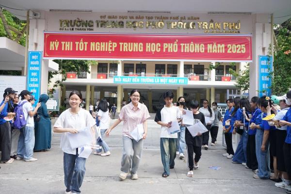 Dự kiến ngày 21-7, Bộ GD-ĐT sẽ công bố ngưỡng đảm bảo chất lượng đầu vào khối ngành sư phạm và khối ngành sức khỏe