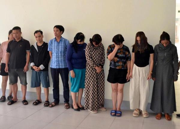 Sập sòng