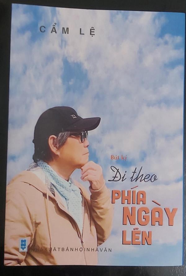 Dọc hành trình Đi theo phía ngày lên