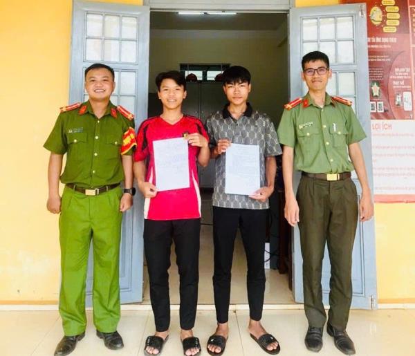 Thêm nhiều thanh niên viết đơn tự nguyện tham gia nghĩa vụ Công an nhân dân