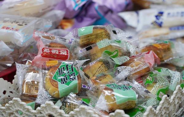 Đà Nẵng phát hiện bánh trung thu có nhãn tiếng nước ngoài nhưng không có nhãn phụ bằng tiếng Việt
