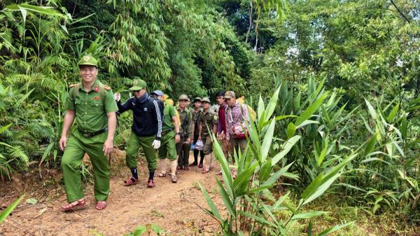 Mang Trung Thu sớm đến bản làng vùng cao