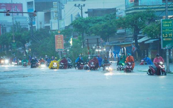 Đà Nẵng yêu cầu các sở ngành, địa phương chủ động ứng phó với siêu bão Ragasa