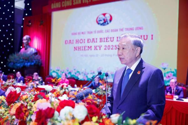 Tổng Bí thư nêu 3 quan điểm, 6 trọng tâm tại Đại hội đại biểu Đảng bộ MTTQVN, các đoàn thể Trung ương
