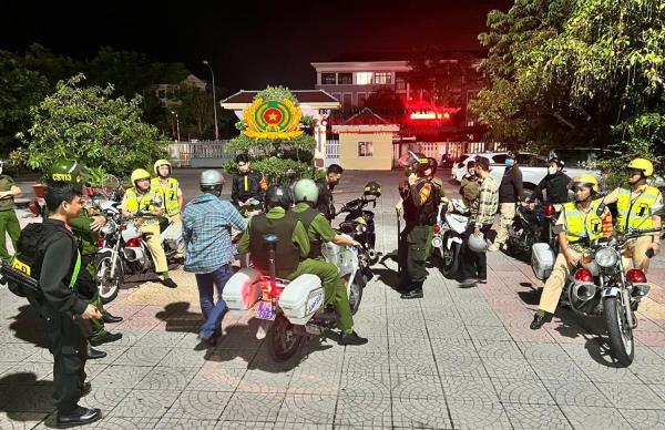 Lực lượng 911 tăng cường tuần tra, phát hiện và xử lý các loại tội phạm trên đường phố