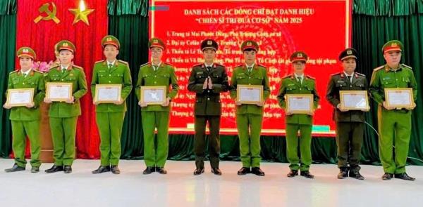 Xứng đáng là Lá chắn thép vùng biên