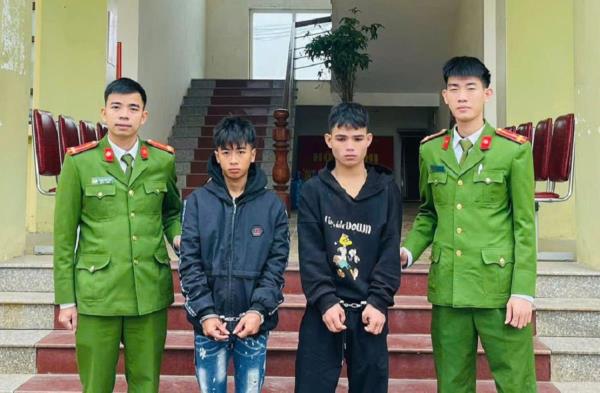 Trộm tiền công đức trong đền