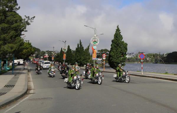 Tăng cường tuần tra, bảo vệ an toàn Đại hội lần thứ XIV của Đảng