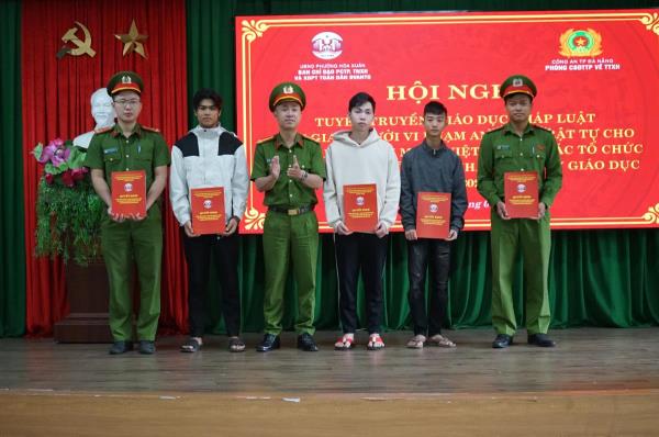 Phân công quản lý, giáo dục 79 người có biểu hiện vi phạm pháp luật