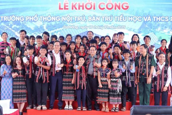 Nhịp cầu bền chặt giữa ý Đảng và lòng dân