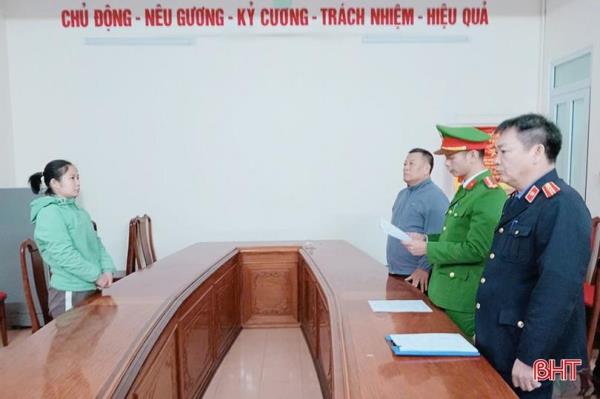 Khởi tố, tạm giam đối tượng vận chuyển vàng trái phép qua biên giới