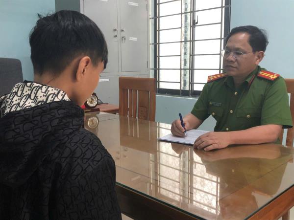 Tới công chuyện vì… đi đường quyền