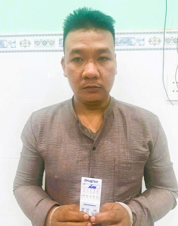 Bắt ma giữa trưa