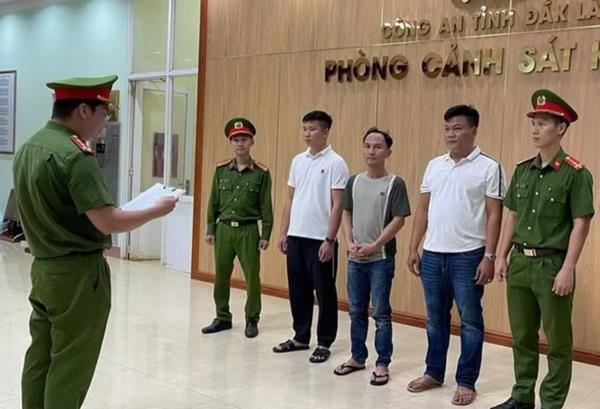 Triệt phá đường dây sản xuất, buôn bán hơn 24.000 tấn phân bón giả