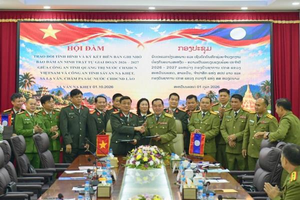Hội đàm giữa Công an tỉnh Quảng Trị với Công an 3 tỉnh nước bạn Lào