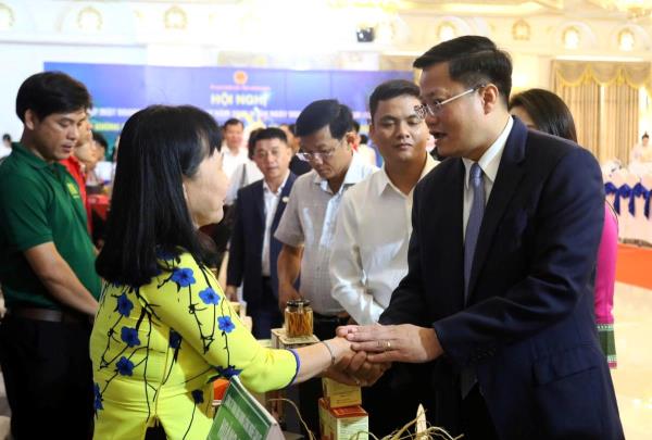 Quảng Ngãi cam kết đồng hành, tháo gỡ khó khăn cho doanh nghiệp