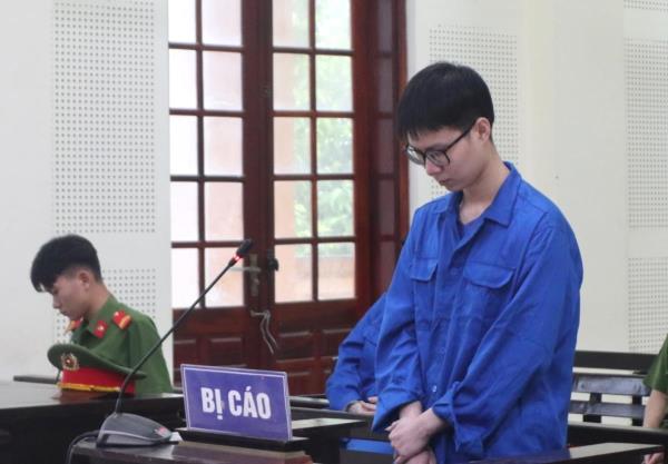 Đầu tư chứng khoán thua lỗ, nam thanh niên lừa đảo  hơn 6 tỷ đồng