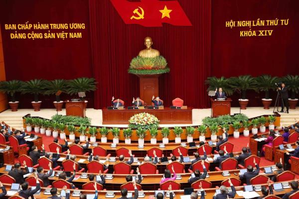 Trung ương họp về công tác cán bộ, cho chủ trương đổi tên Đảng ủy MTTQ, các đoàn thể Trung ương
