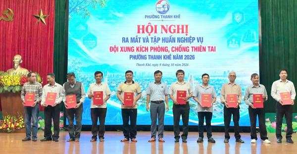 Phường Thanh Khê ra mắt và tập huấn nghiệp vụ 80 Đội xung kích phòng, chống thiên tai năm 2026