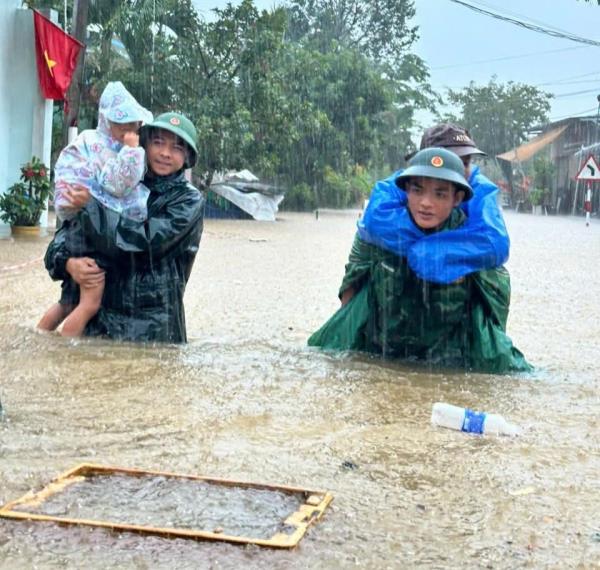 Mưa lớn gây ngập nhiều nơi tại phía Nam Đà Nẵng