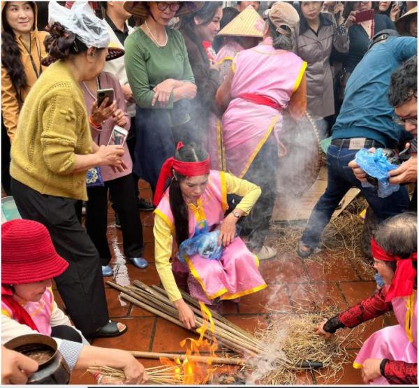 Lễ hội thổi cơm thi làng Thị Cấm là sợi dây gắn kết cộng đồng