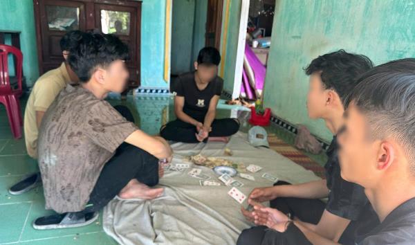 Sát phạt trong nhà thờ tộc