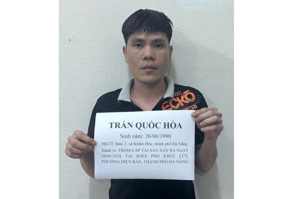 Trộm heo đất của người quen