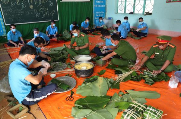 Chăm lo Tết ở cơ sở cai nghiện