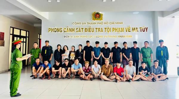 Phá đường dây ma tuý từ Campuchia về TP Hồ Chí Minh, thu giữ hơn 17kg tang vật