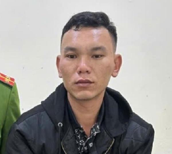 Lật mặt nam thanh niên lạ mặt