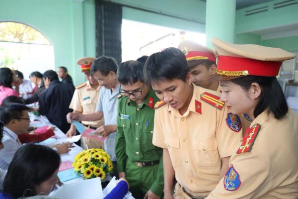 Sôi nổi Ngày hội non sông ở các địa phương phía Nam thành phố Đà Nẵng