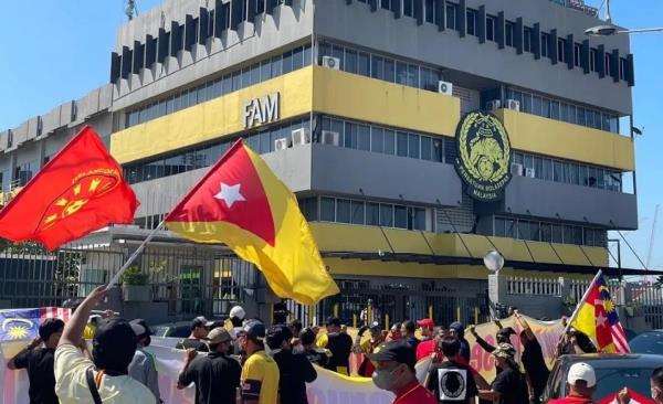 Malaysia chính thức bị xử thua 0-3 ở 2 trận với đội tuyển Nepal và Việt Nam