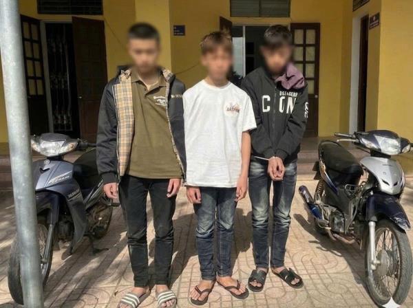 Sửu nhi trộm xe nuôi game