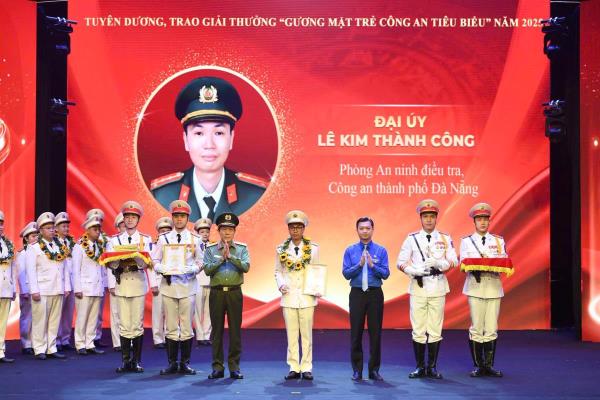 Bản lĩnh tuổi trẻ trên mặt trận an ninh