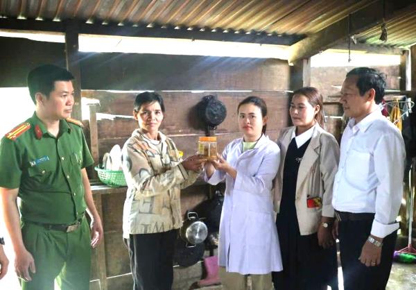 Tăng cường nâng cao nhận thức cho người dân về ngộ độc cá ủ chua