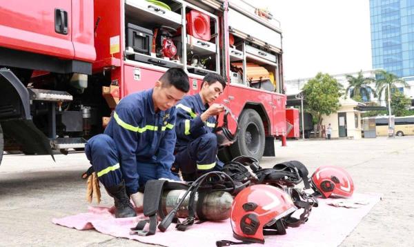 Khởi động chương trình huấn luyện nghiệp vụ chữa cháy và cứu nạn cứu hộ định kỳ