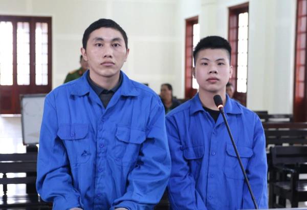 Cái kết của 2 trai bản vận chuyển thuê ma túy xuống phố