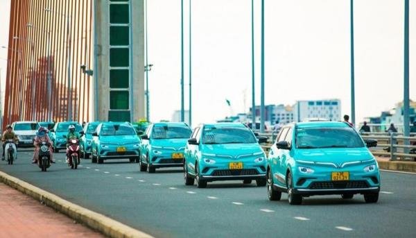 Chuyển dịch sang vận tải xanh giữa áp lực giá nhiên liệu
