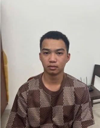 Vào nhà đá vì gùi đá