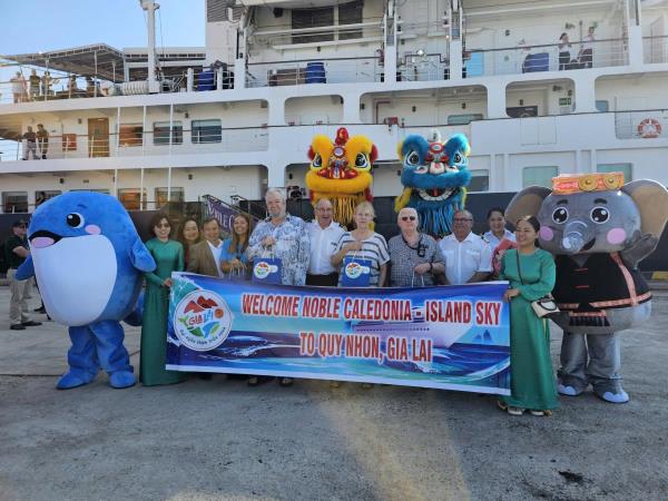 Gia Lai đón tàu du lịch quốc tế Noble Caledonia – Island Sky