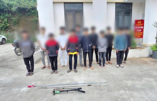 Bạo lực học đường từ mâu thuẫn bột phát và những hệ lụy pháp lý