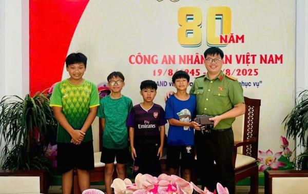 Hoan hô những học sinh ngoan