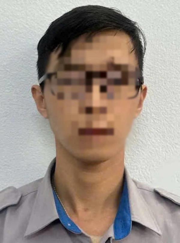 Lộ diện kẻ ăn bay dây chuyền vàng