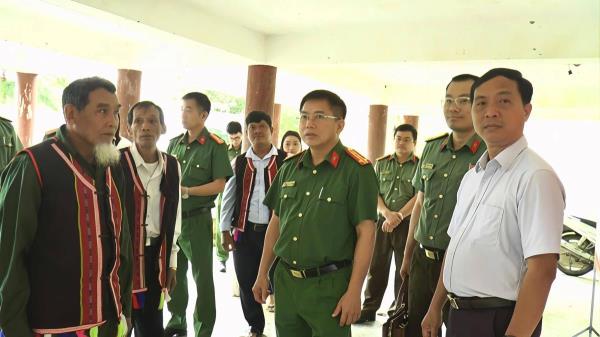 Công an cơ sở quyết tâm bảo đảm tuyệt đối an ninh, an toàn cuộc bầu cử