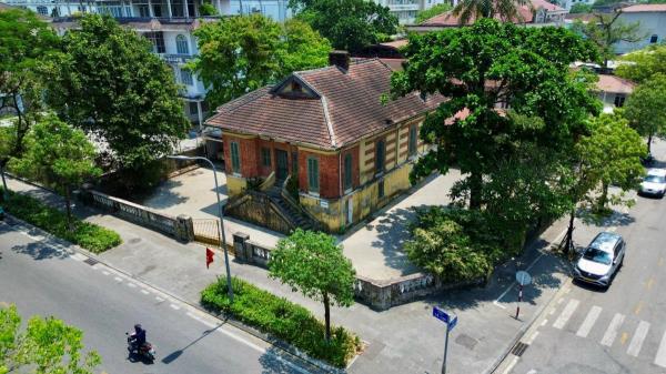 Biệt thự Pháp cổ trăm tuổi ở Huế đi đến hồi kết