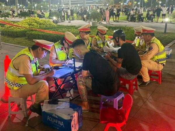 Công an TP Đà Nẵng mạnh tay xử lý vi phạm, ngăn chặn tụ tập gây rối trật tự công cộng